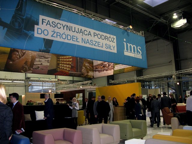 stoisko-grupy-ims-stand-of-ims-group2 2300 m2 dobrych projektów: Grupa IMS na Targach MEBLE POLSKA 2014
